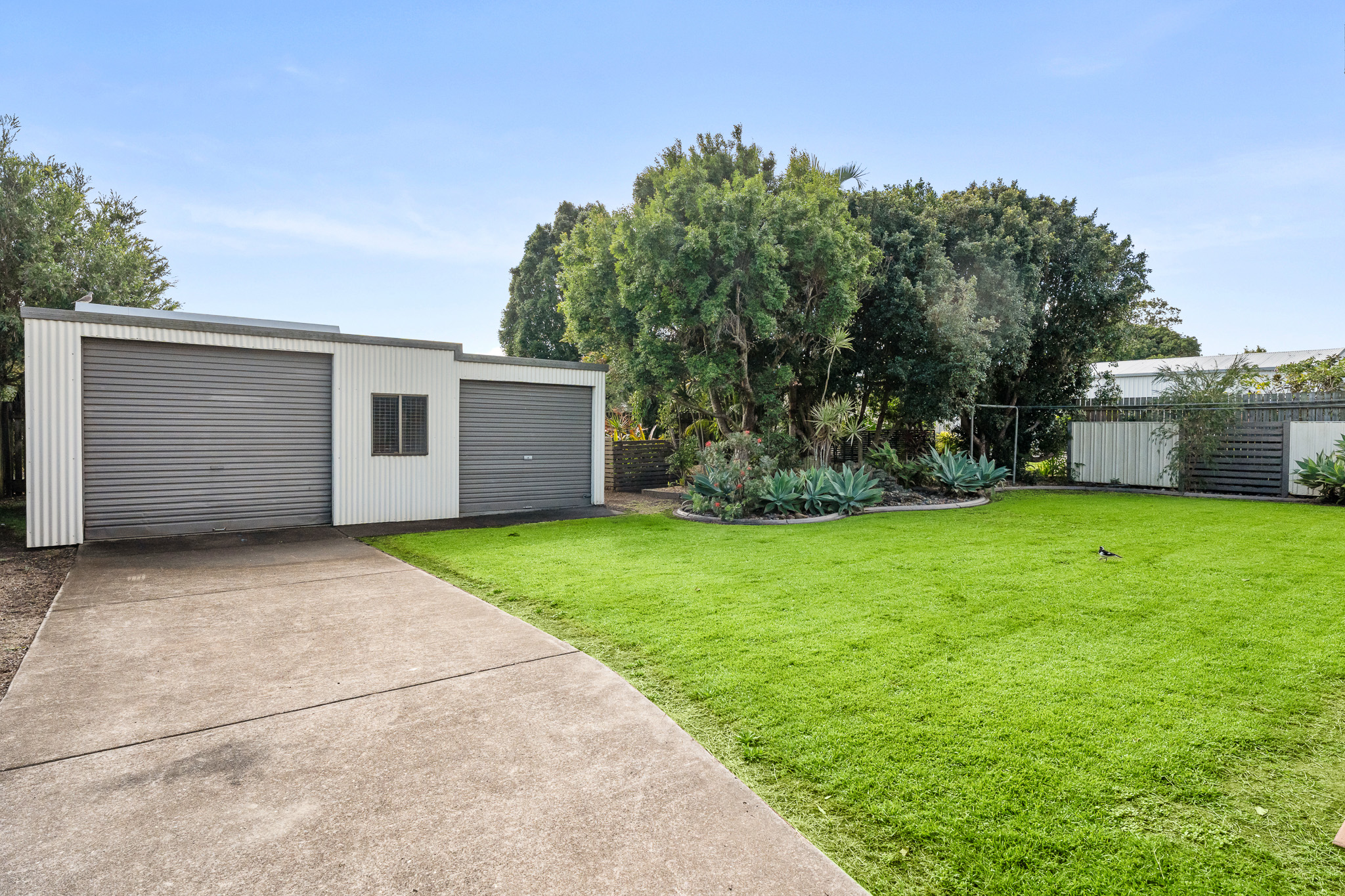 37 Halcro Street, PIALBA, QLD 4655 AUS
