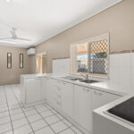 37 Halcro Street, PIALBA, QLD 4655 AUS