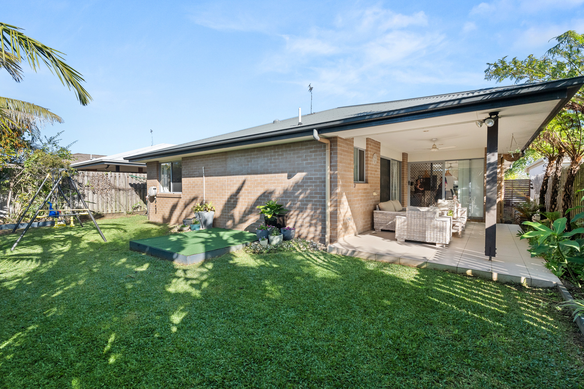 16 Blaxland Road, URRAWEEN, QLD 4655 AUS