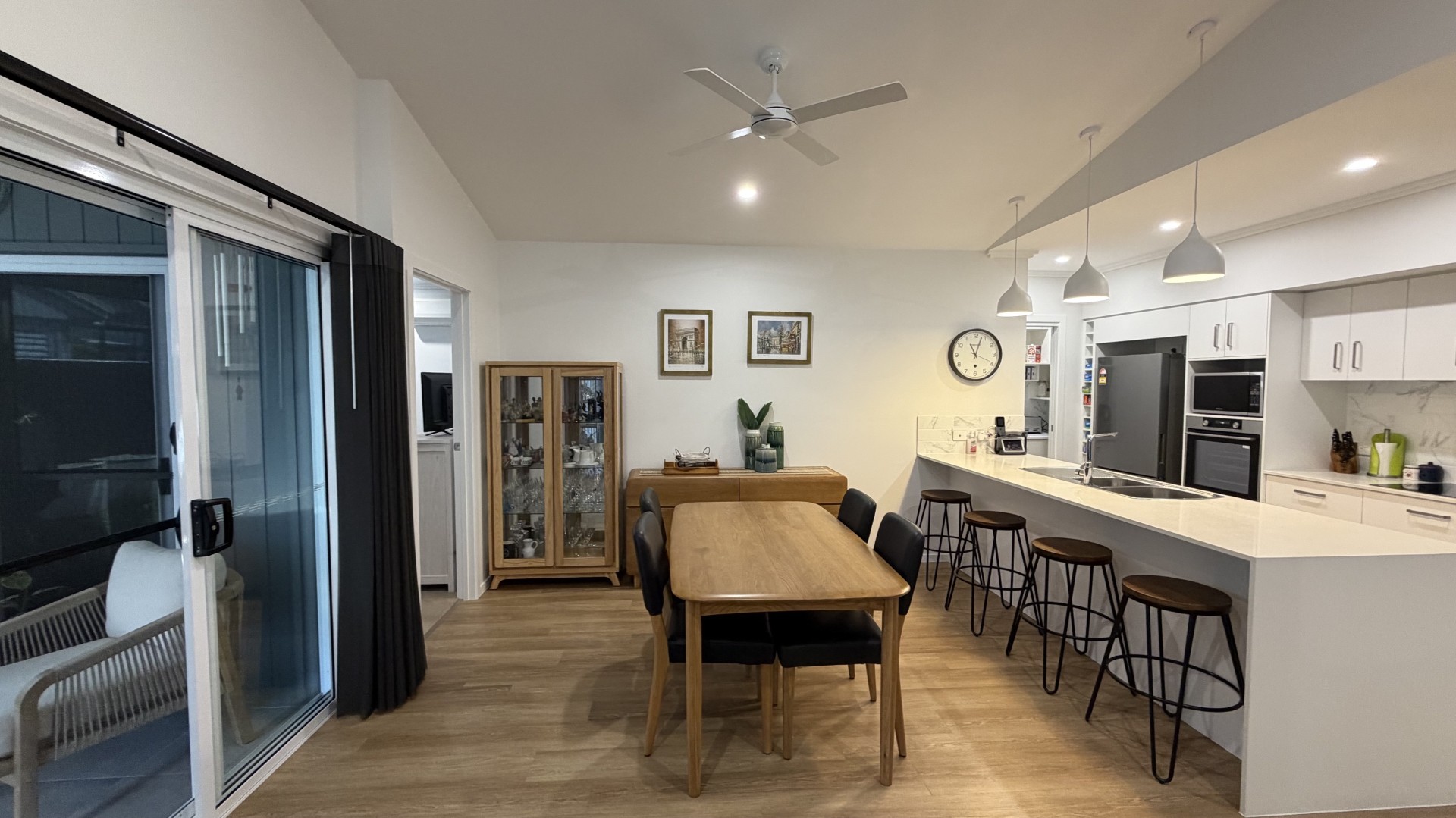 209/5 Serenity Drive, ELI WATERS, QLD 4655 AUS