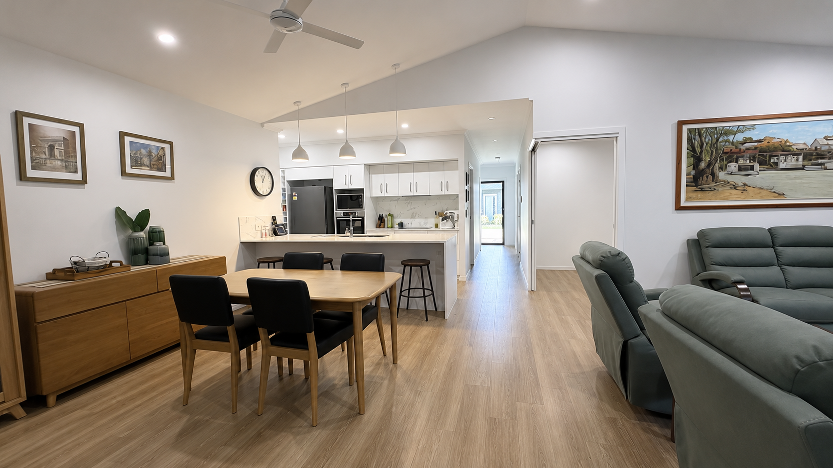 209/5 Serenity Drive, ELI WATERS, QLD 4655 AUS