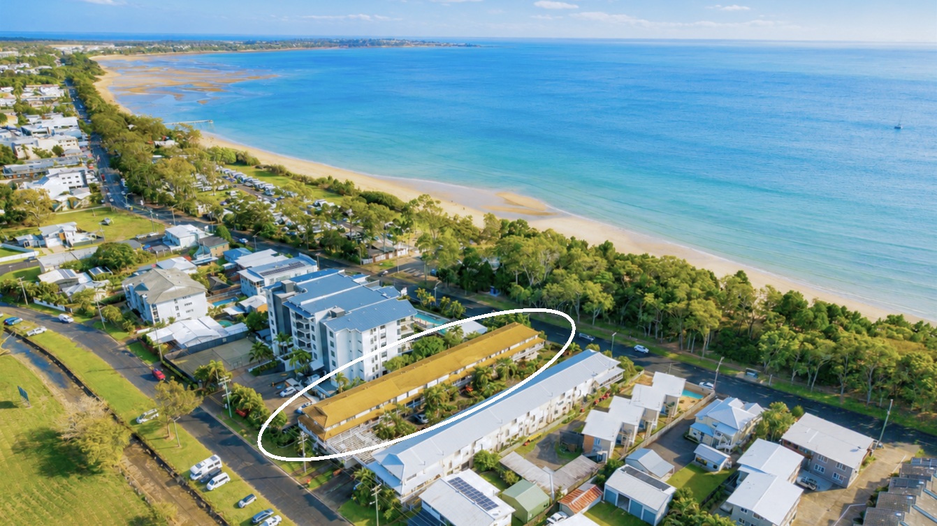 2/372 Esplanade, SCARNESS, QLD 4655 AUS
