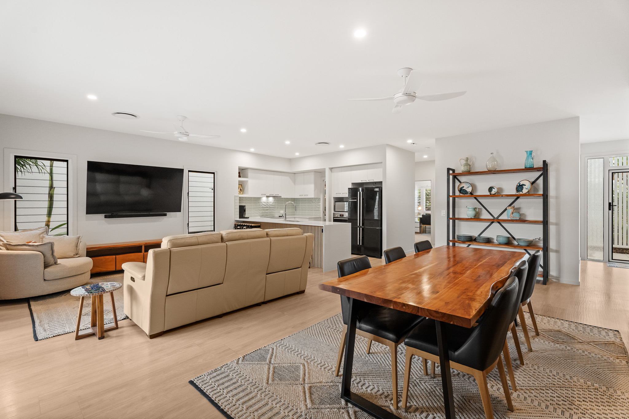 182/1 Latitude Blvd, NIKENBAH, QLD 4655 AUS