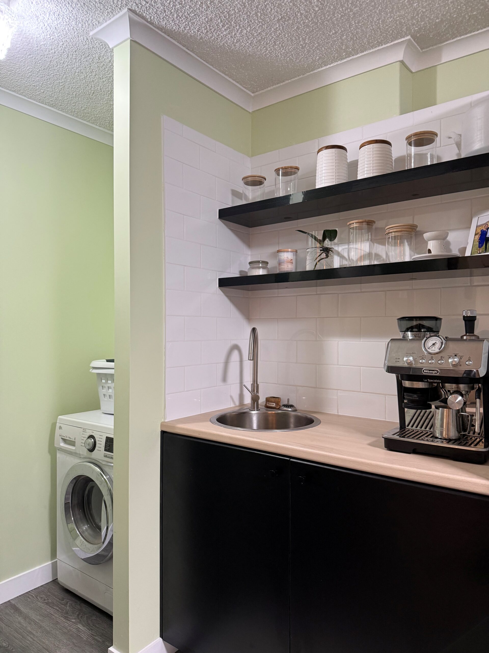 2/372 Esplanade, SCARNESS, QLD 4655 AUS