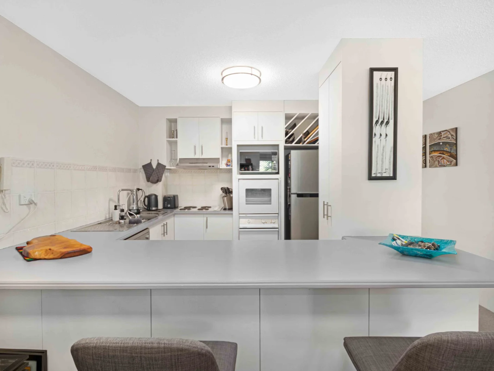 6/44 Freshwater Street, SCARNESS, QLD 4655 AUS