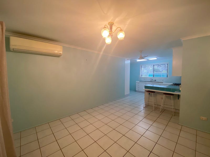 516 Boat Harbour Drv, TORQUAY, QLD 4655 AUS