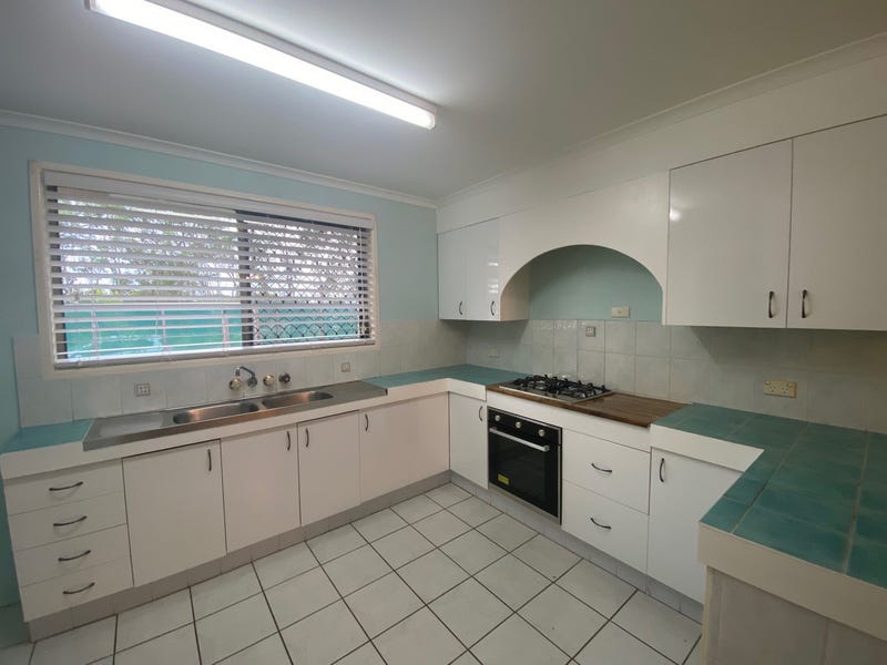 516 Boat Harbour Drv, TORQUAY, QLD 4655 AUS