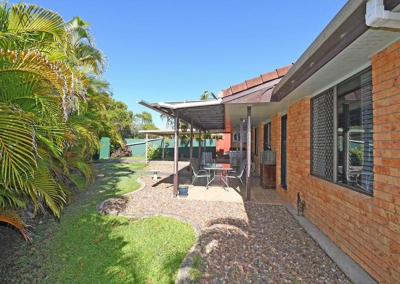 516 Boat Harbour Drv, TORQUAY, QLD 4655 AUS