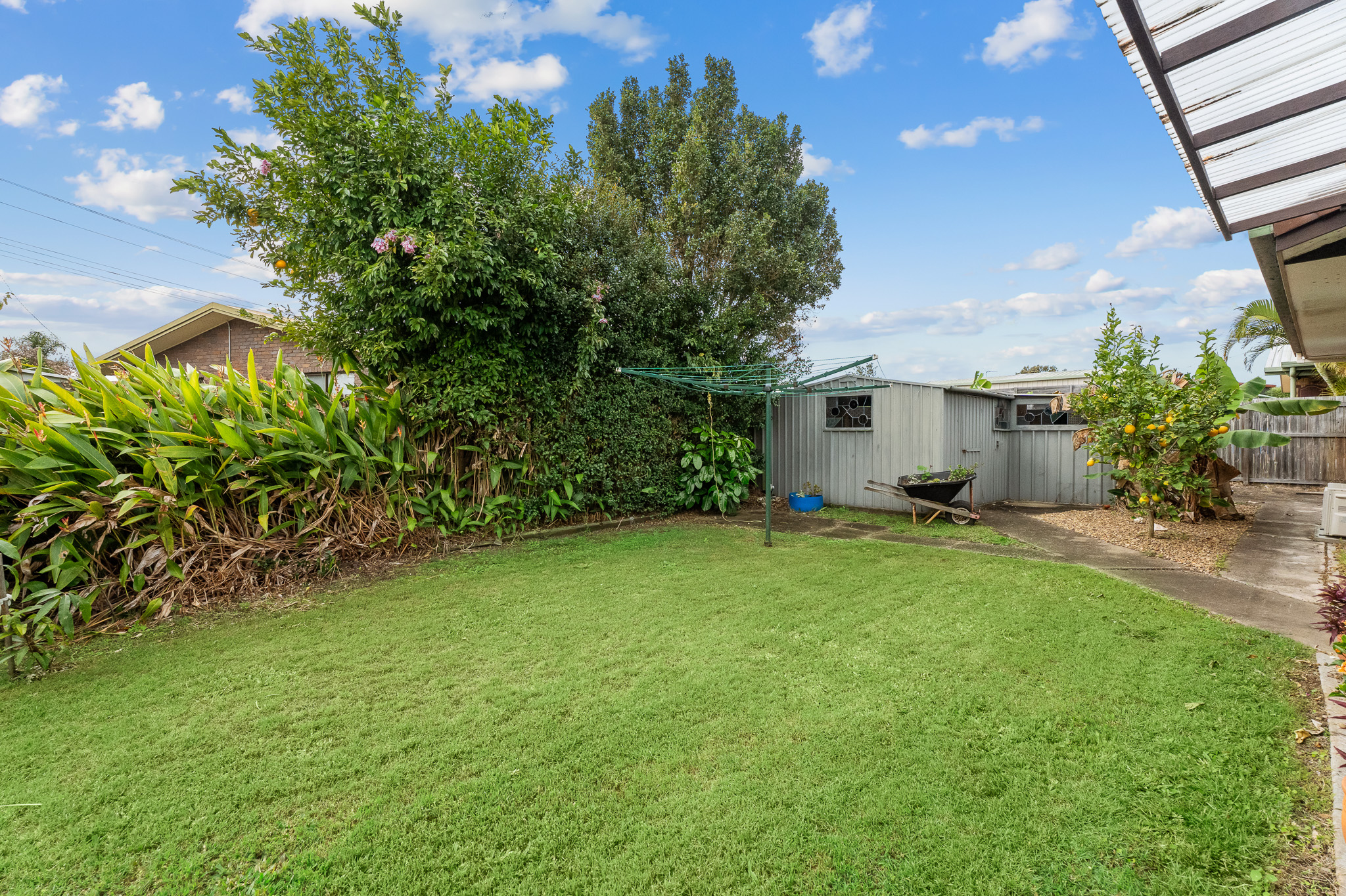 17 Tanna Street, PIALBA, QLD 4655 AUS
