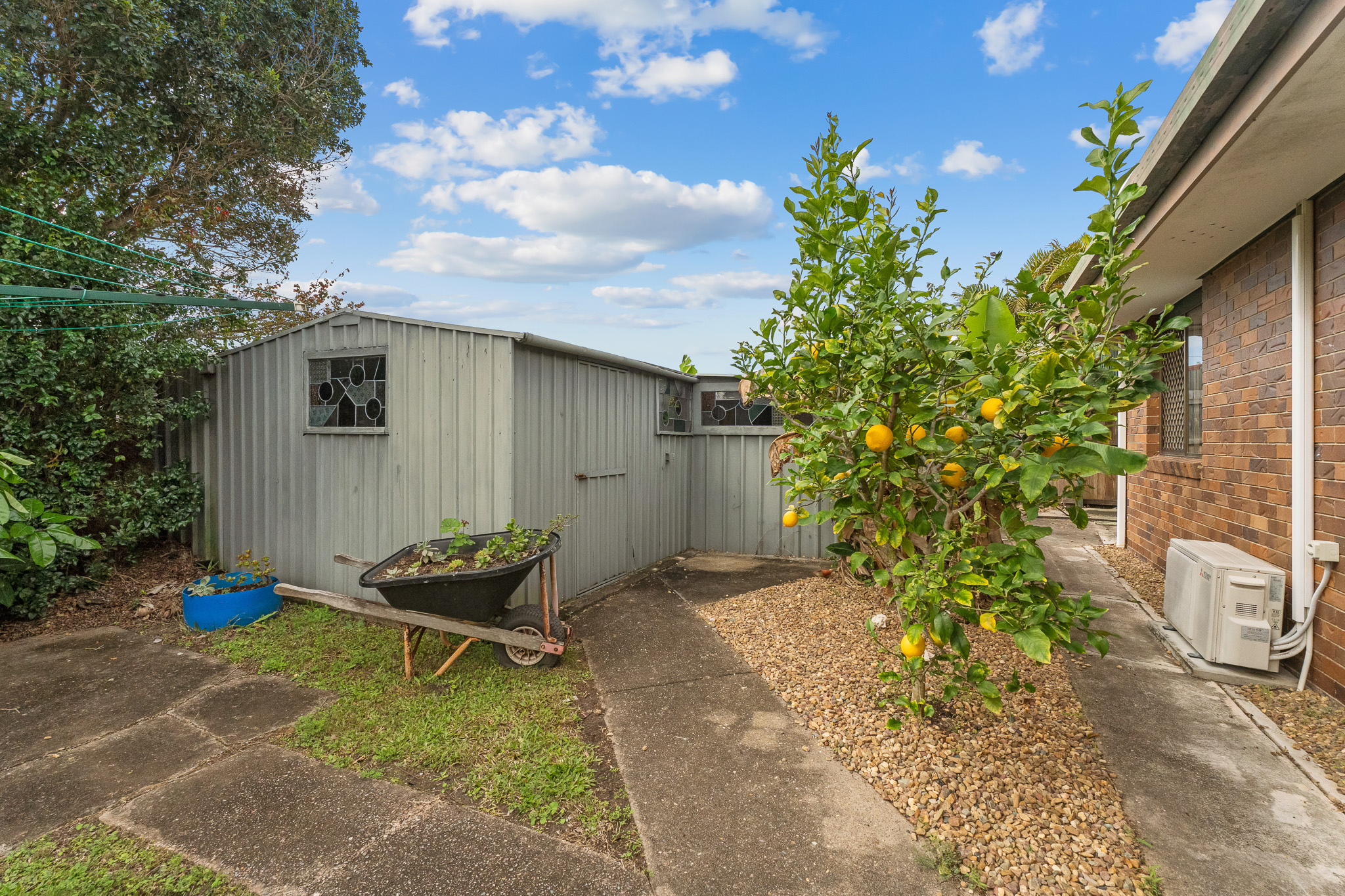 17 Tanna Street, PIALBA, QLD 4655 AUS