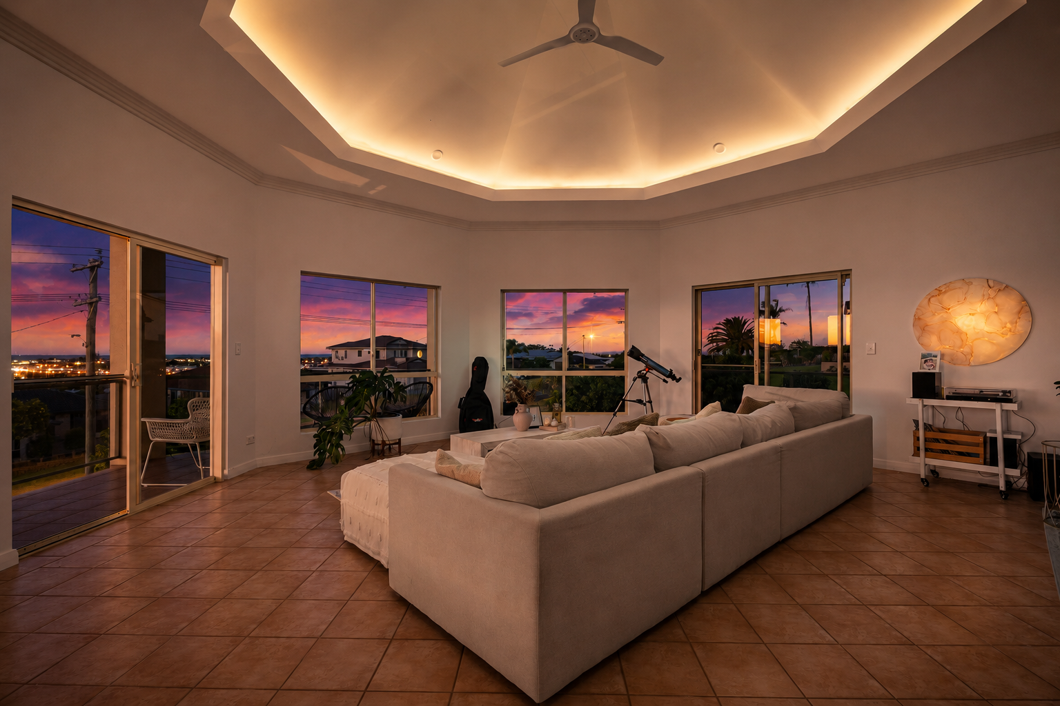 2 Balmoral Court, URRAWEEN, QLD 4655 AUS