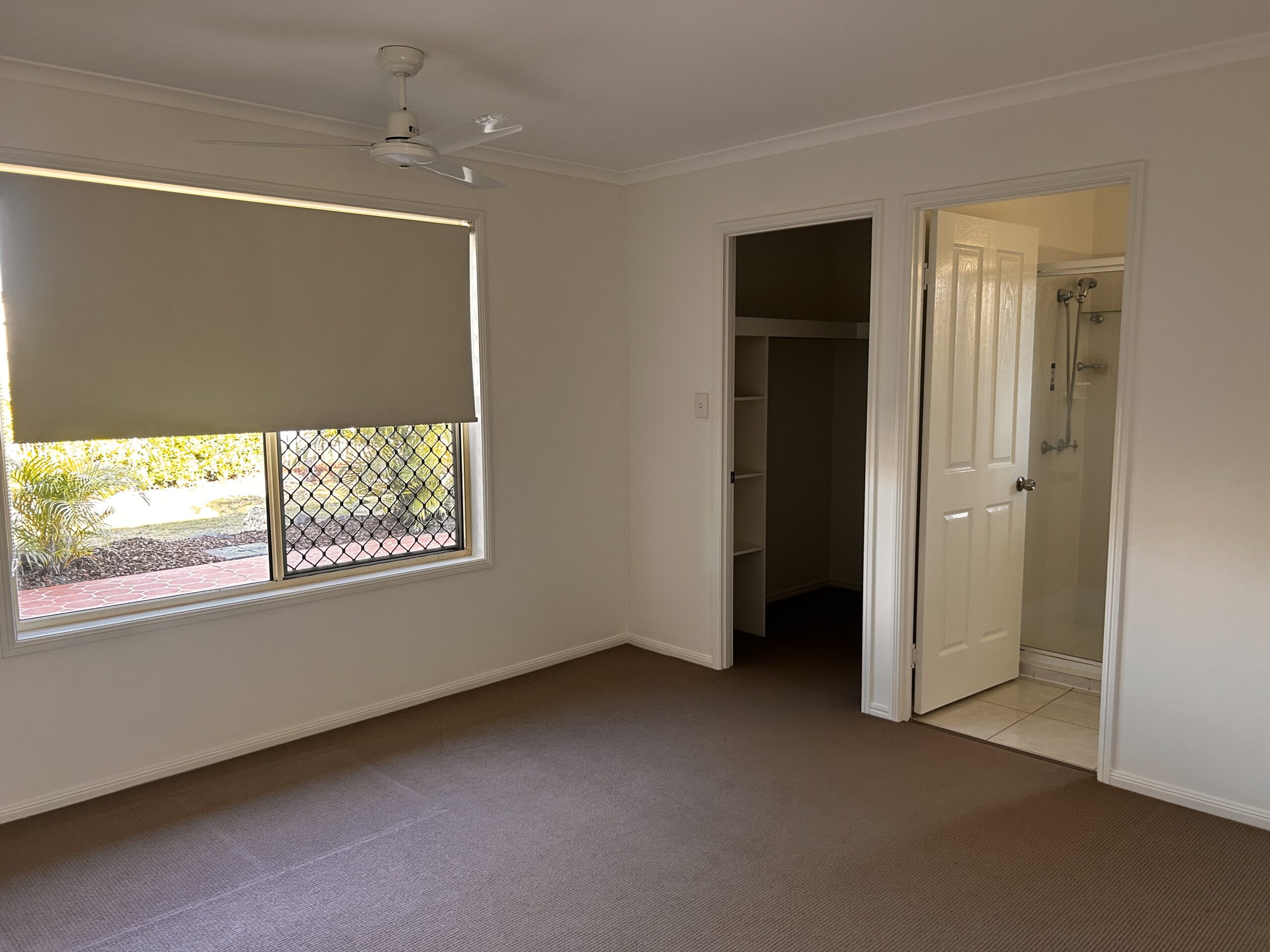 15 Moonstone Drive, URANGAN, QLD 4655 AUS