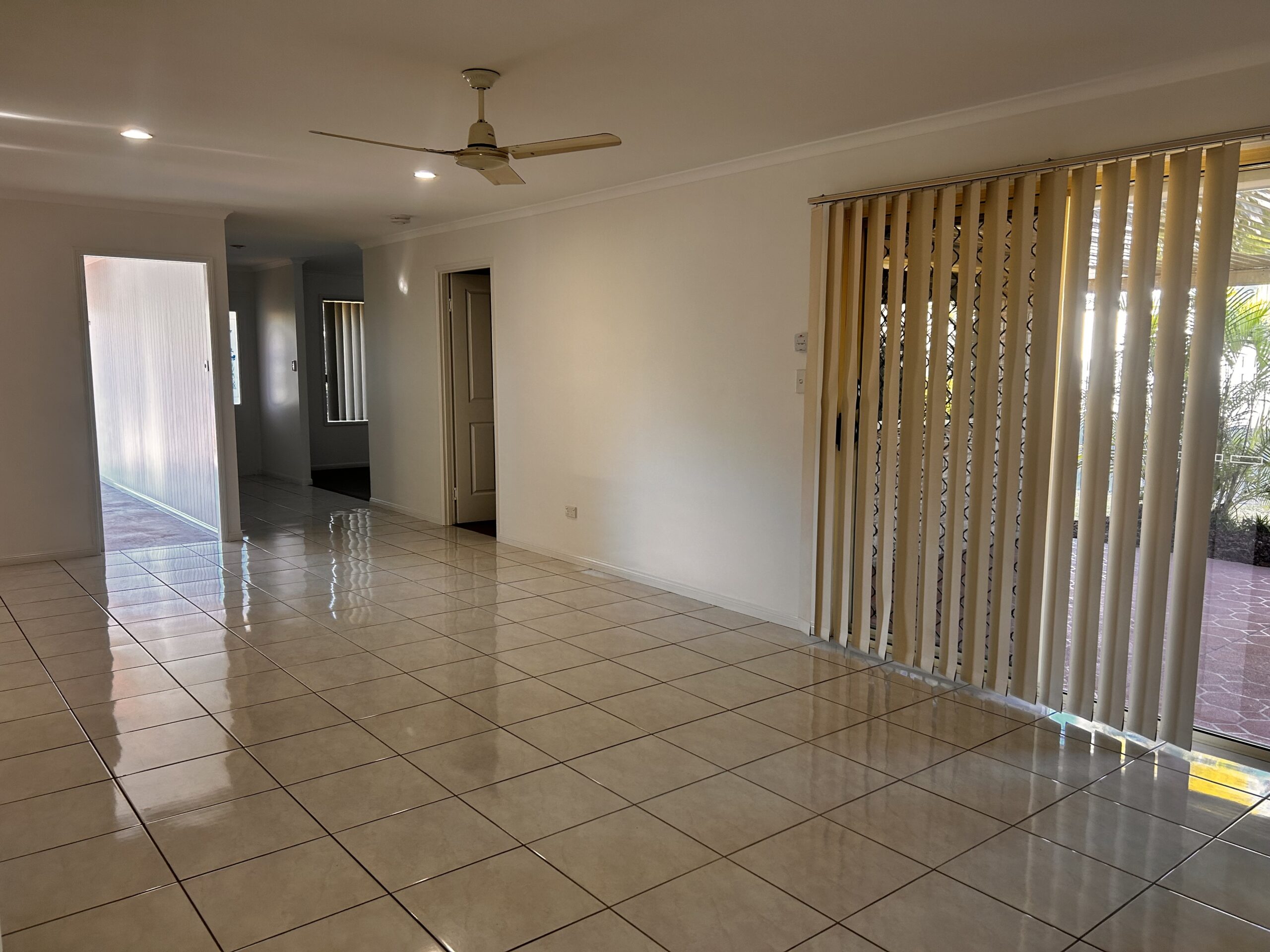 15 Moonstone Drive, URANGAN, QLD 4655 AUS