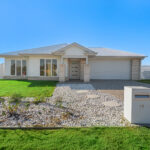 19 Olaf Road, PIALBA, QLD 4655 AUS