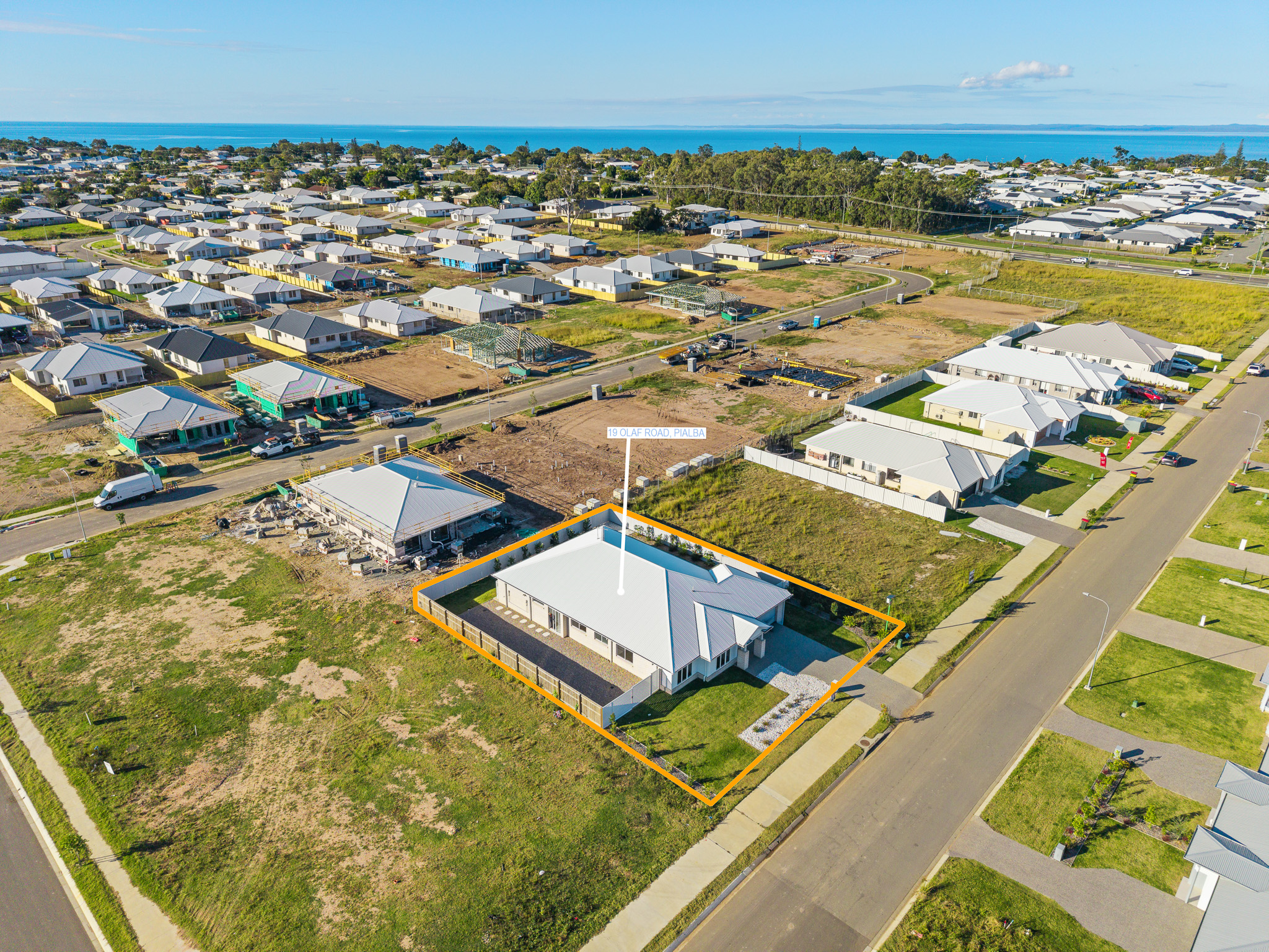 19 Olaf Road, PIALBA, QLD 4655 AUS