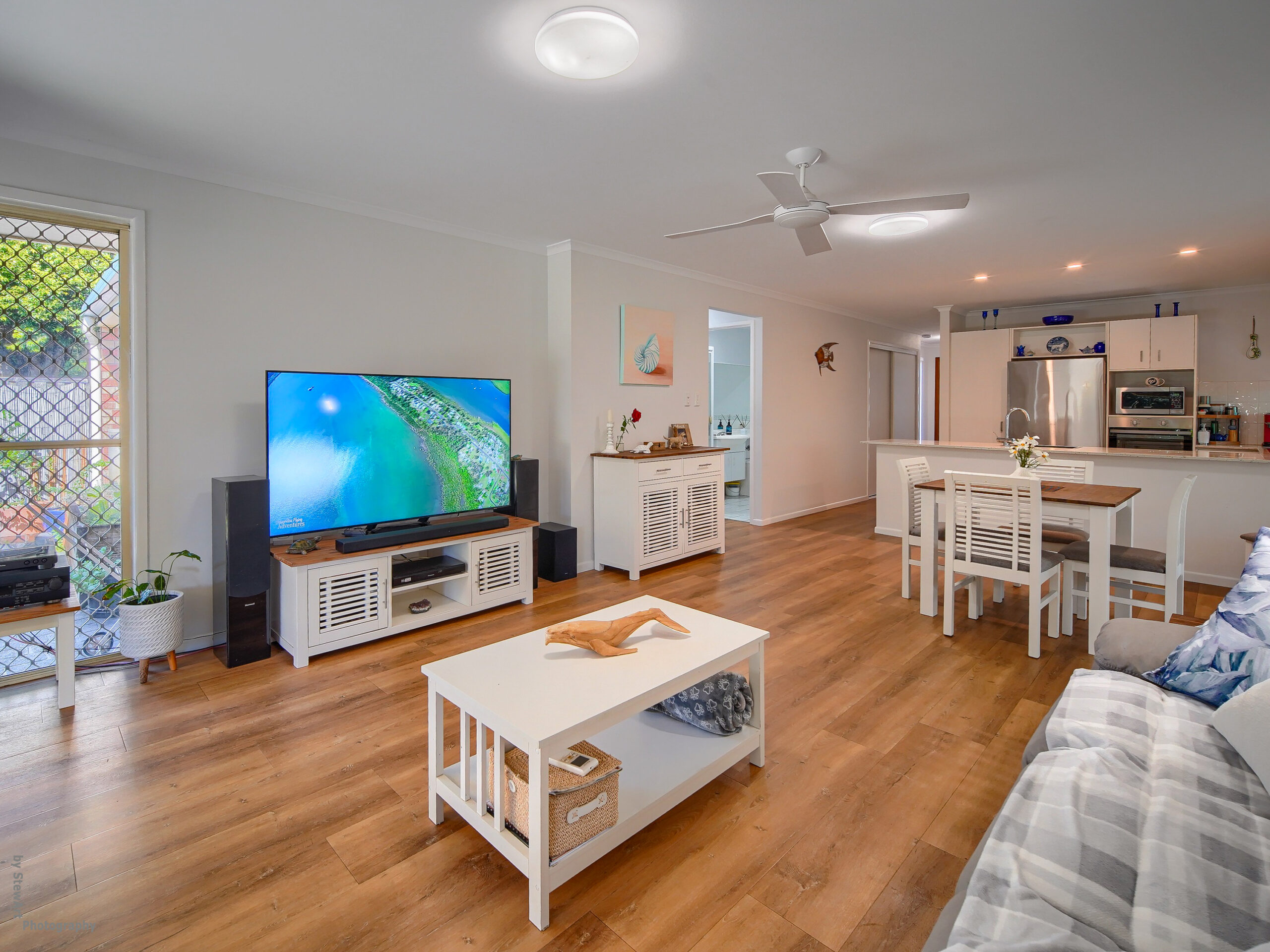 6 Jonwest Close, TORQUAY, QLD 4655 AUS