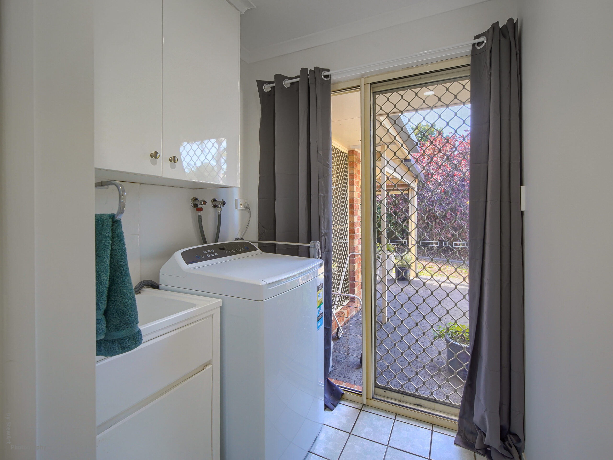 6 Jonwest Close, TORQUAY, QLD 4655 AUS