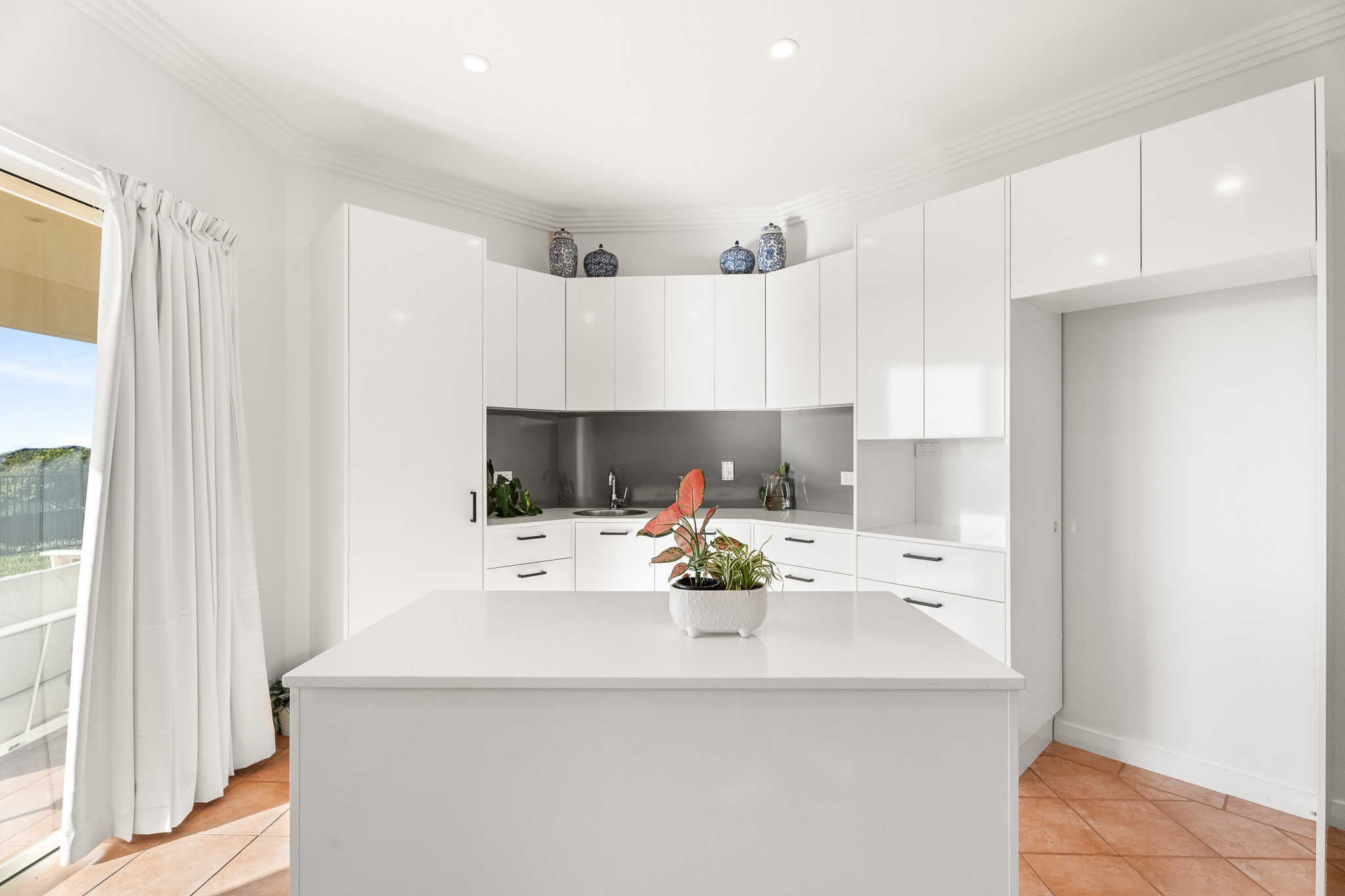 2 Balmoral Court, URRAWEEN, QLD 4655 AUS