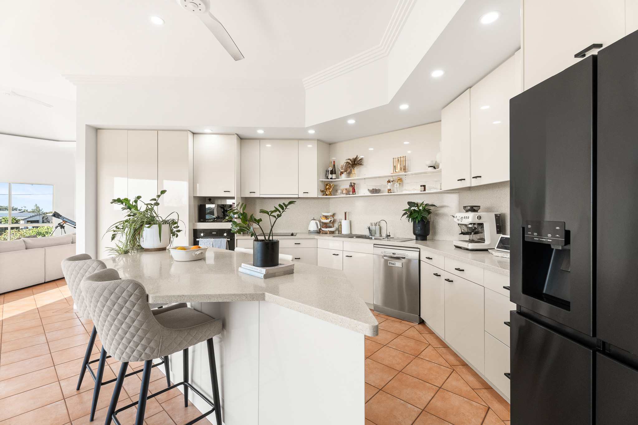 2 Balmoral Court, URRAWEEN, QLD 4655 AUS