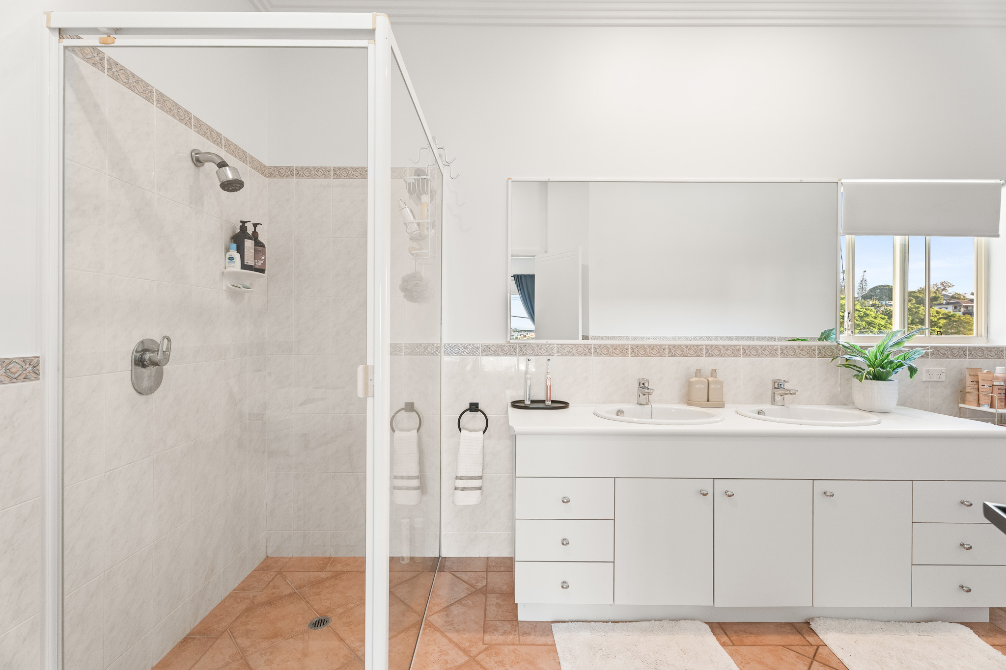 2 Balmoral Court, URRAWEEN, QLD 4655 AUS