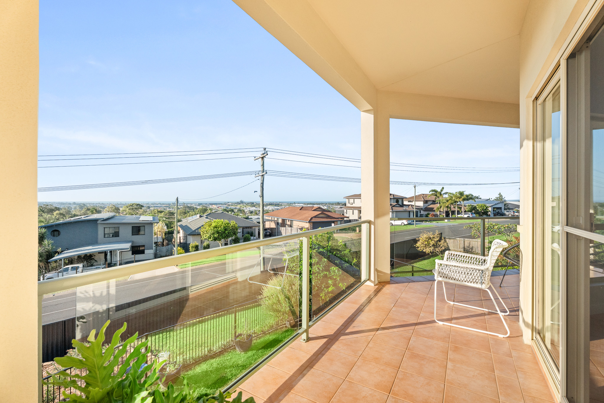 2 Balmoral Court, URRAWEEN, QLD 4655 AUS