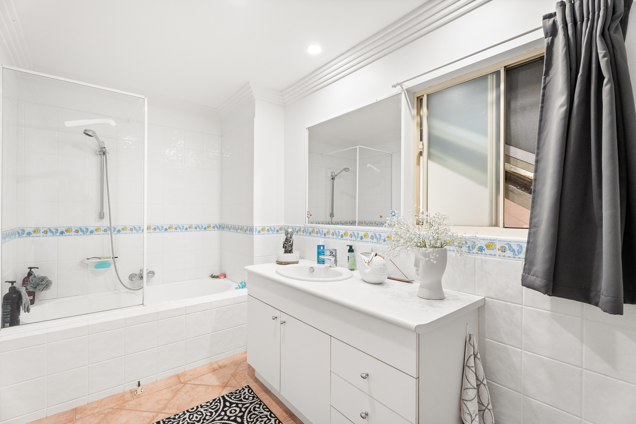 2 Balmoral Court, URRAWEEN, QLD 4655 AUS