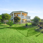 2 Balmoral Court, URRAWEEN, QLD 4655 AUS
