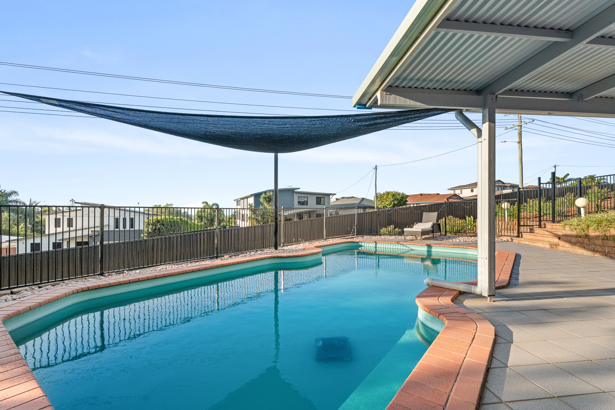 2 Balmoral Court, URRAWEEN, QLD 4655 AUS