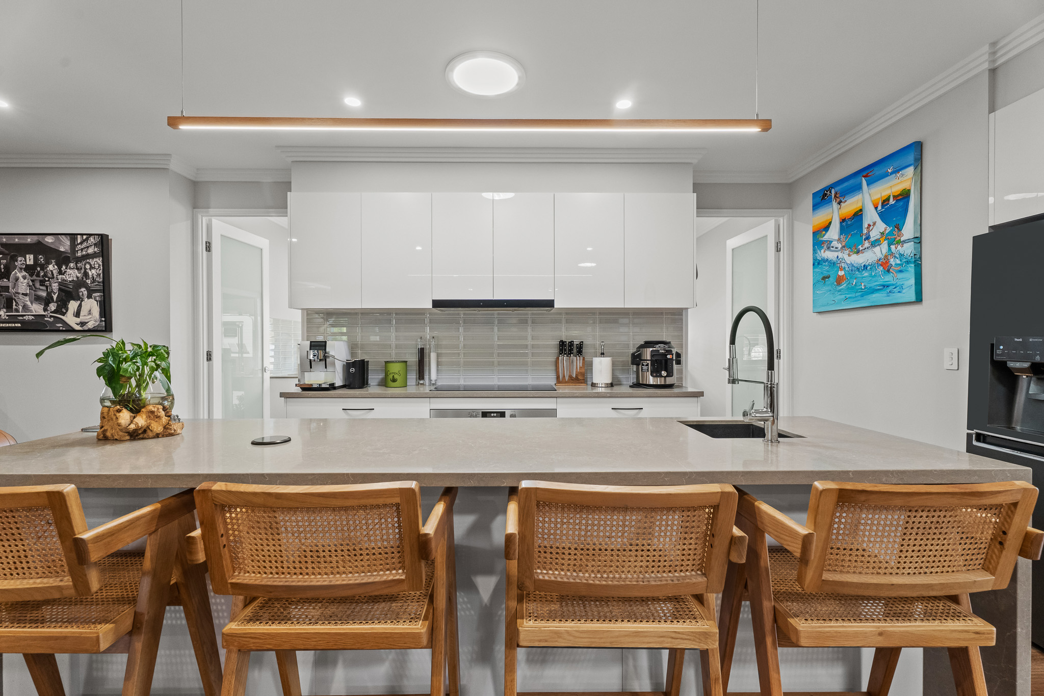166 Denmans Camp Road, WONDUNNA, QLD 4655 AUS