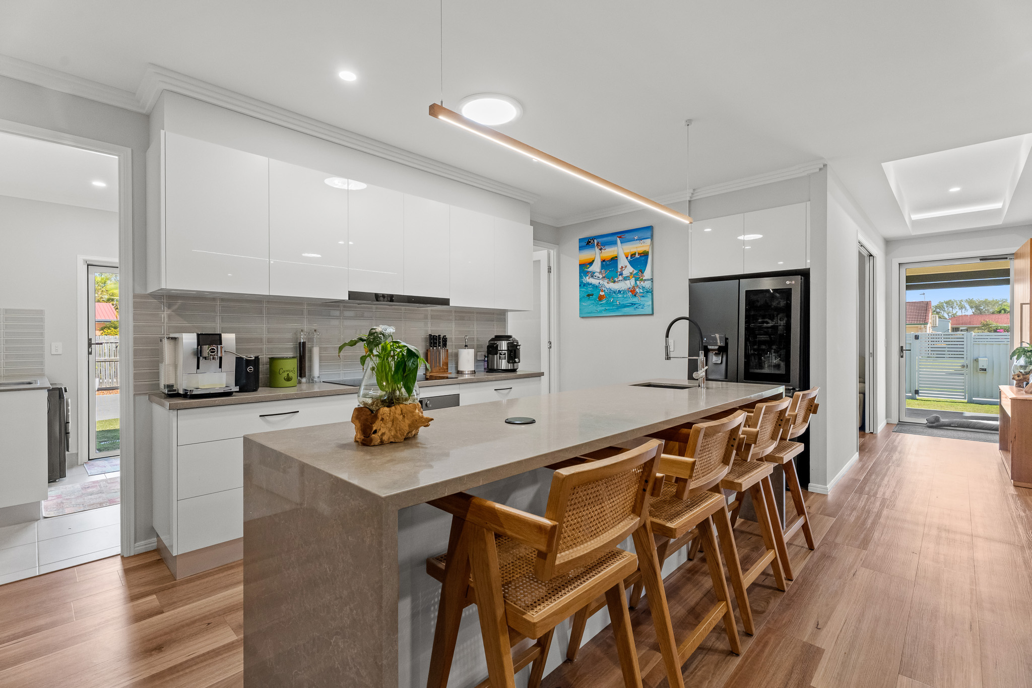 166 Denmans Camp Road, WONDUNNA, QLD 4655 AUS