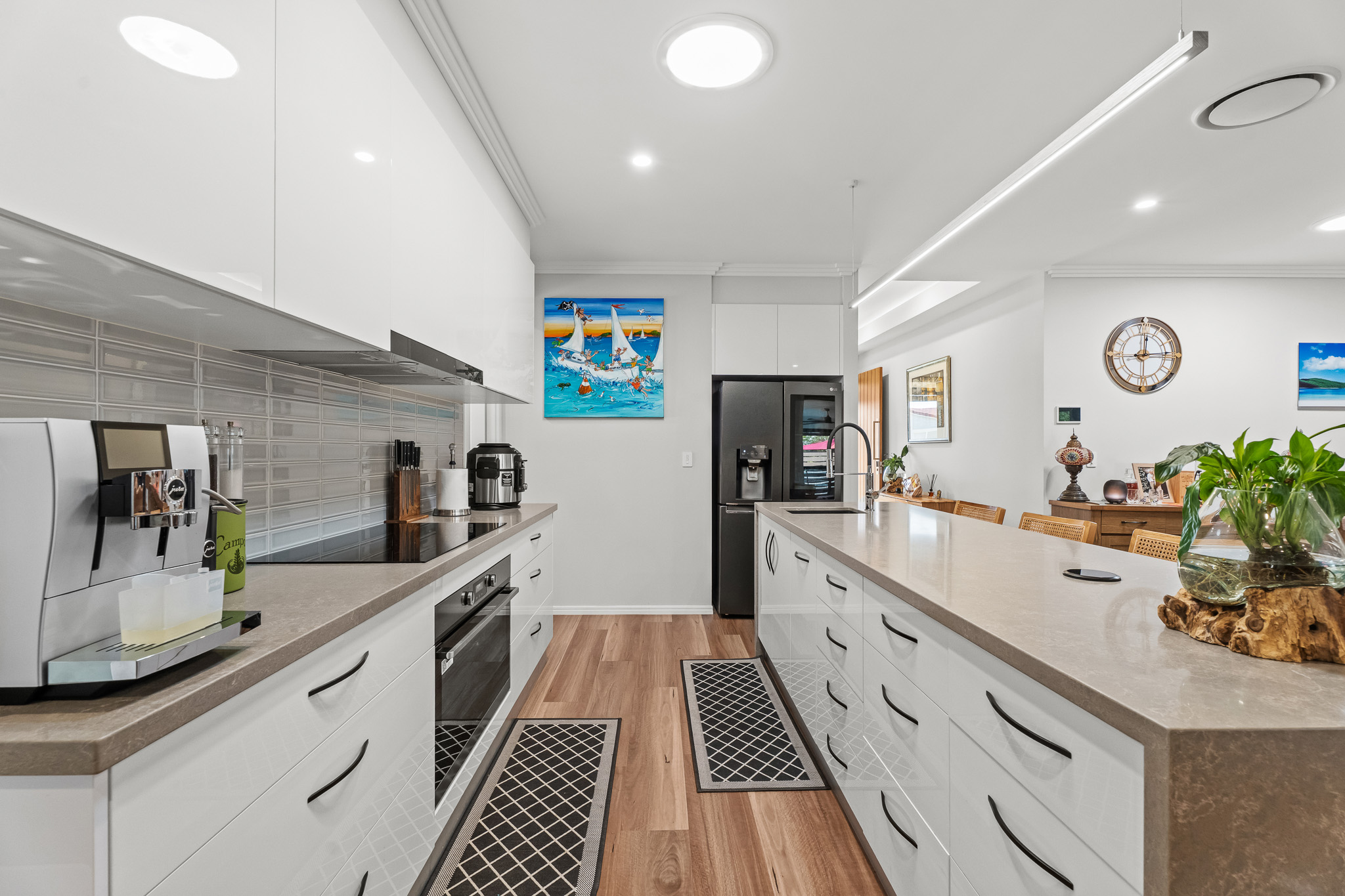166 Denmans Camp Road, WONDUNNA, QLD 4655 AUS