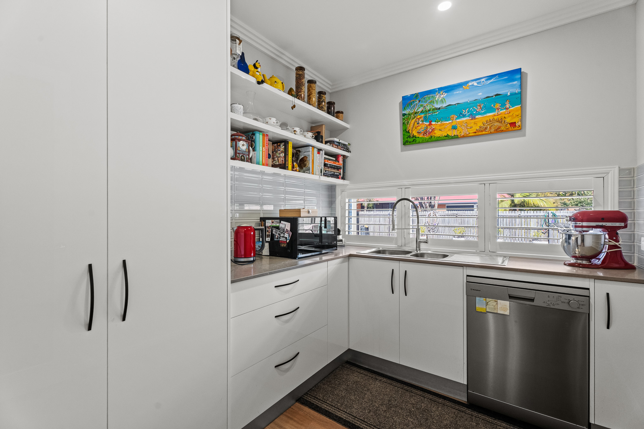 166 Denmans Camp Road, WONDUNNA, QLD 4655 AUS