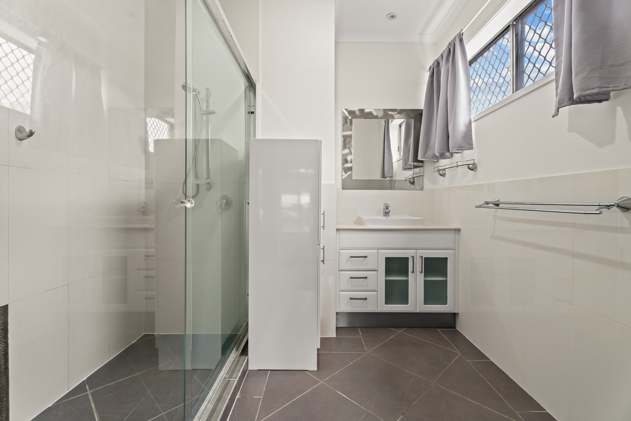 10 Parkway Drive, SCARNESS, QLD 4655 AUS