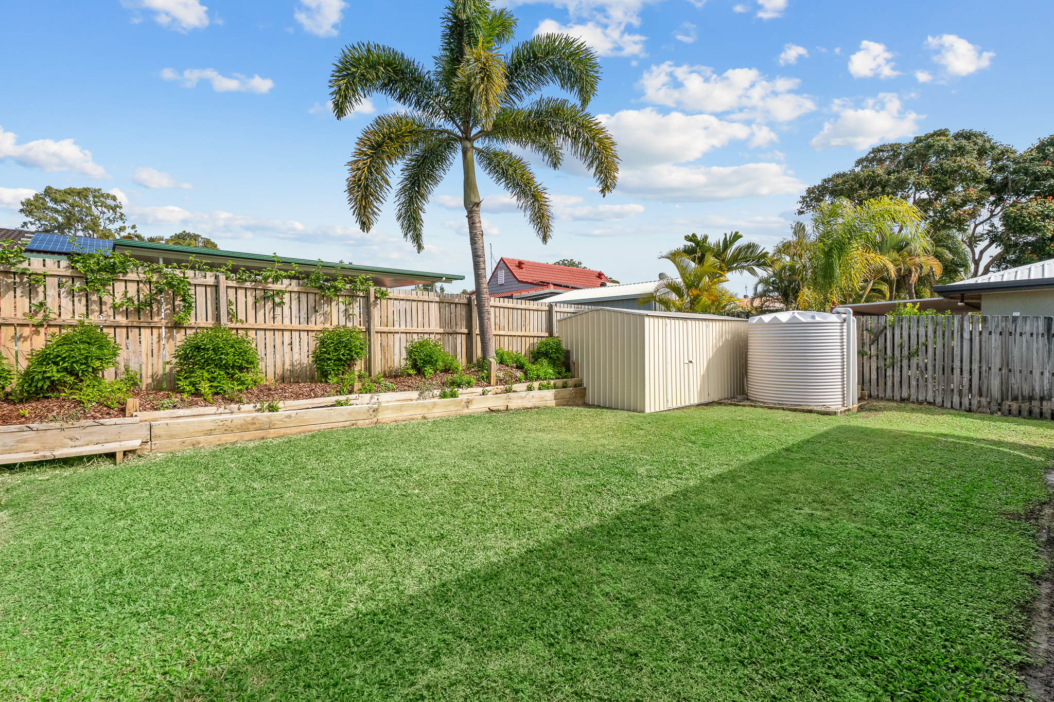 10 Parkway Drive, SCARNESS, QLD 4655 AUS
