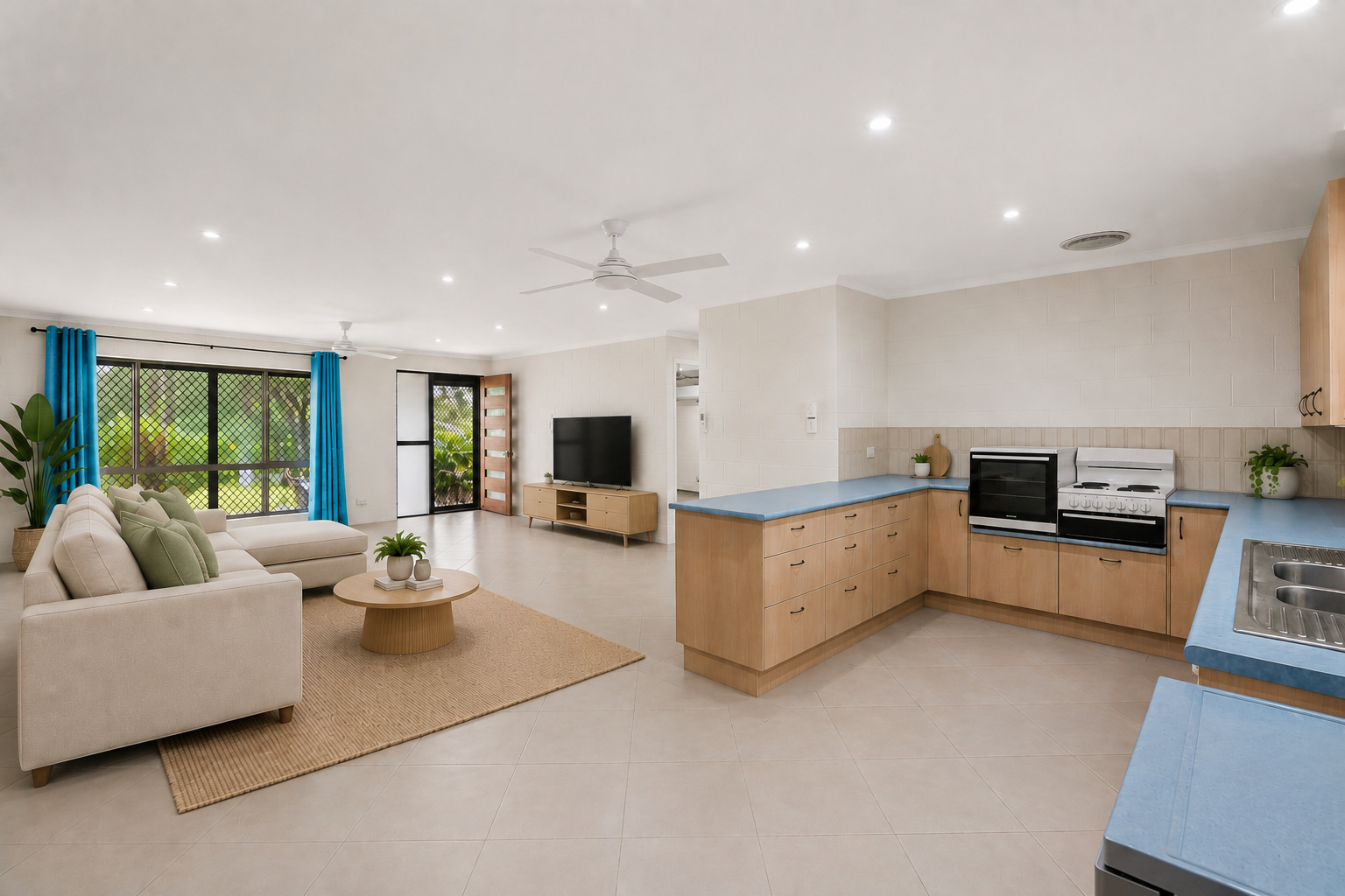 10 Parkway Drive, SCARNESS, QLD 4655 AUS