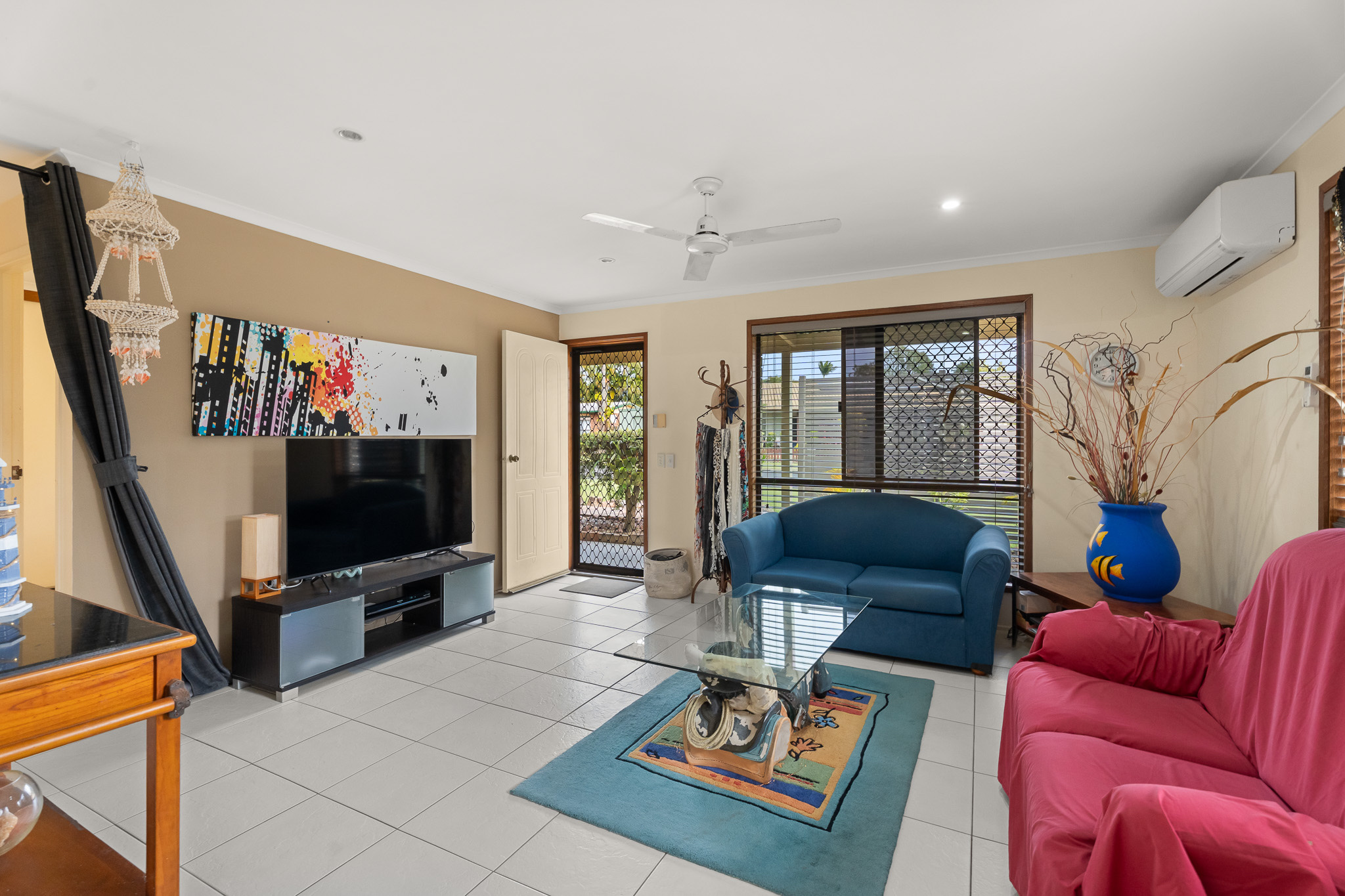 6 Heran Court, URANGAN, QLD 4655 AUS