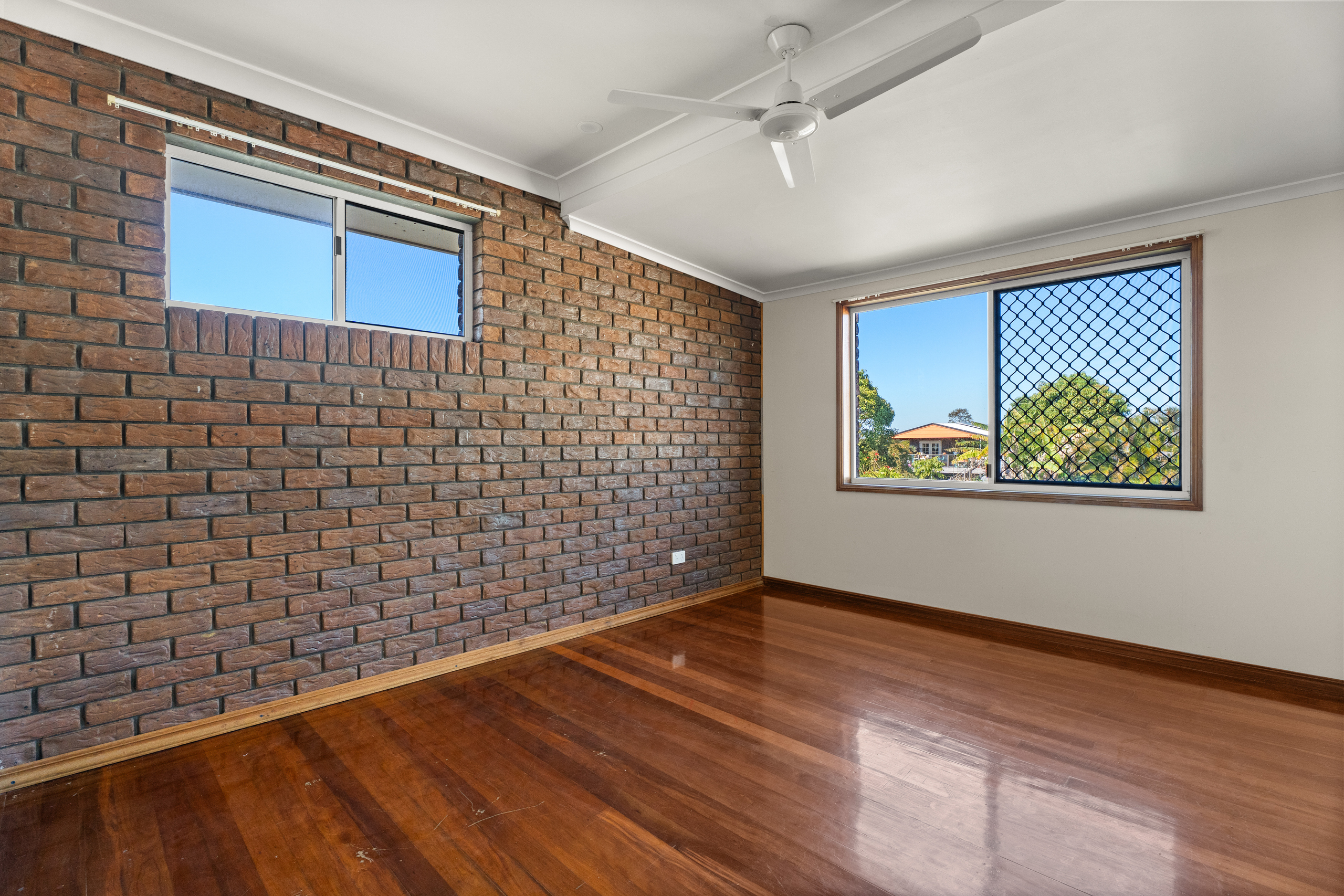 463 Boat Harbour Drive, TORQUAY, QLD 4655 AUS
