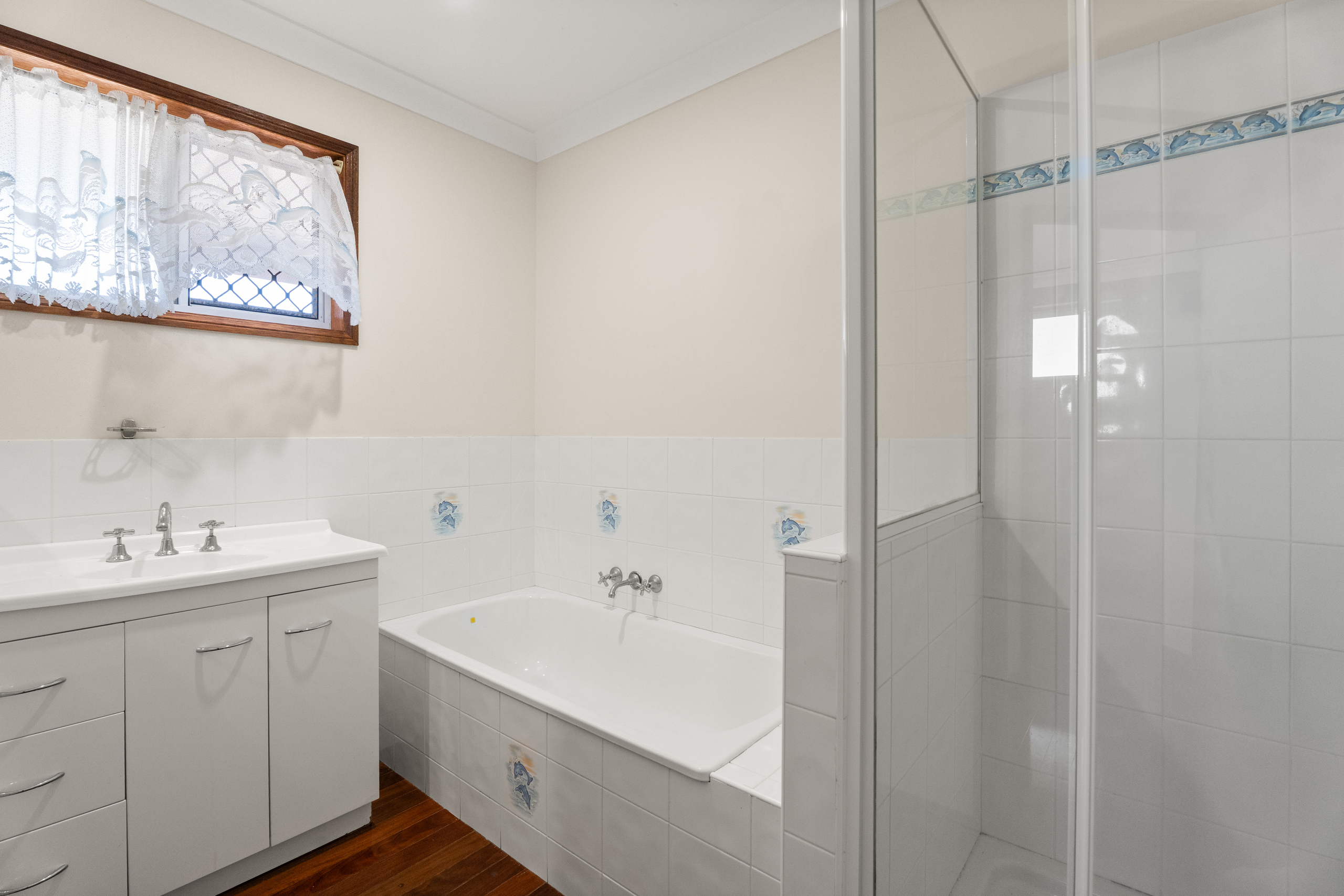 463 Boat Harbour Drive, TORQUAY, QLD 4655 AUS