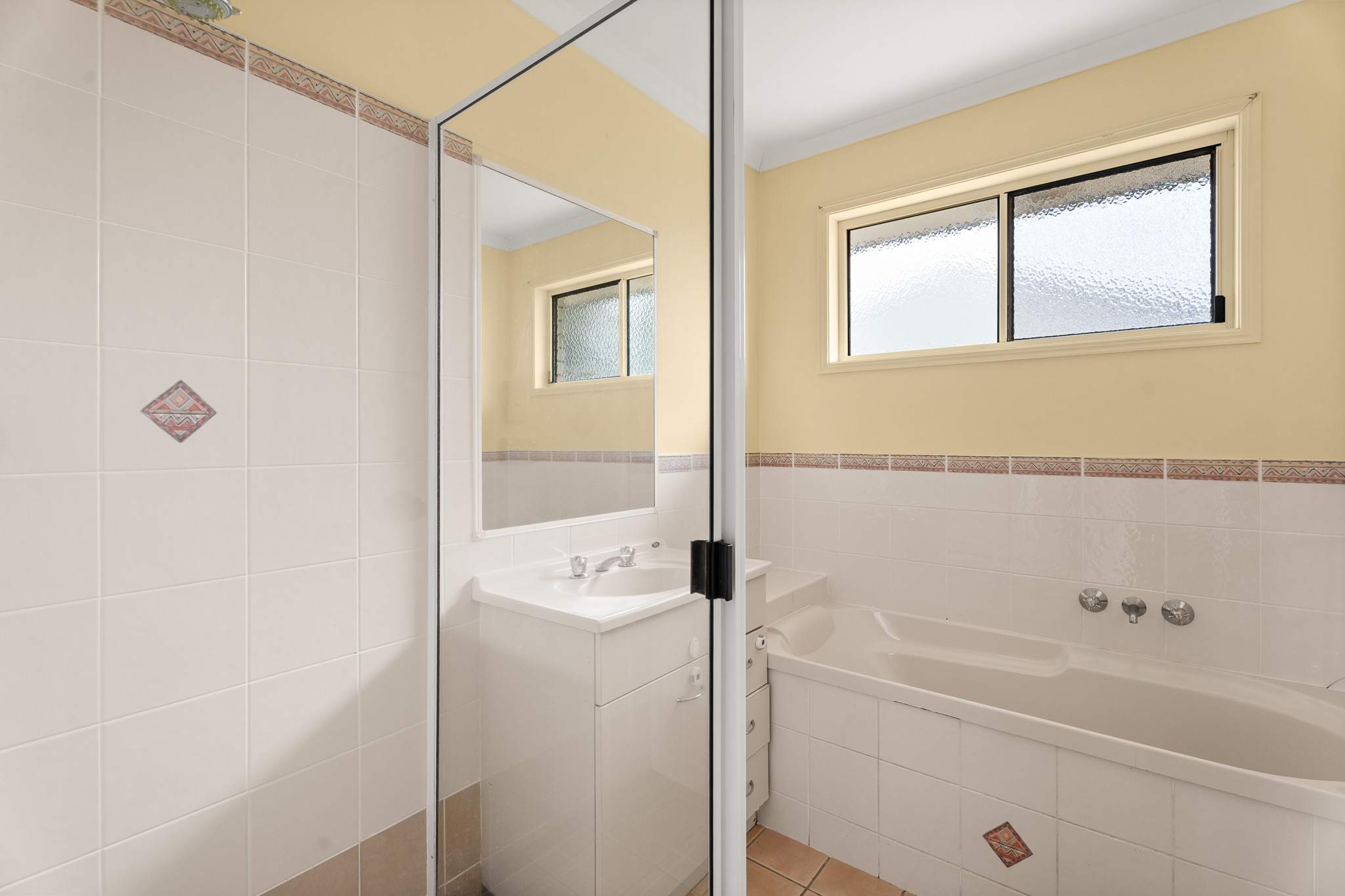 17 Chancellor Drive, URRAWEEN, QLD 4655 AUS