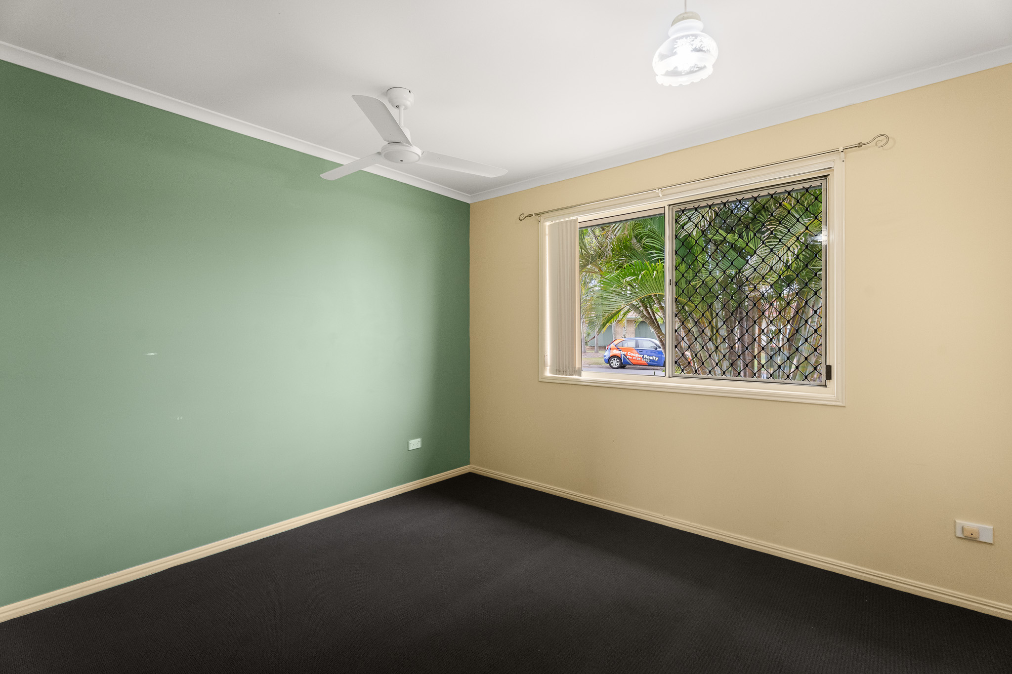 17 Chancellor Drive, URRAWEEN, QLD 4655 AUS