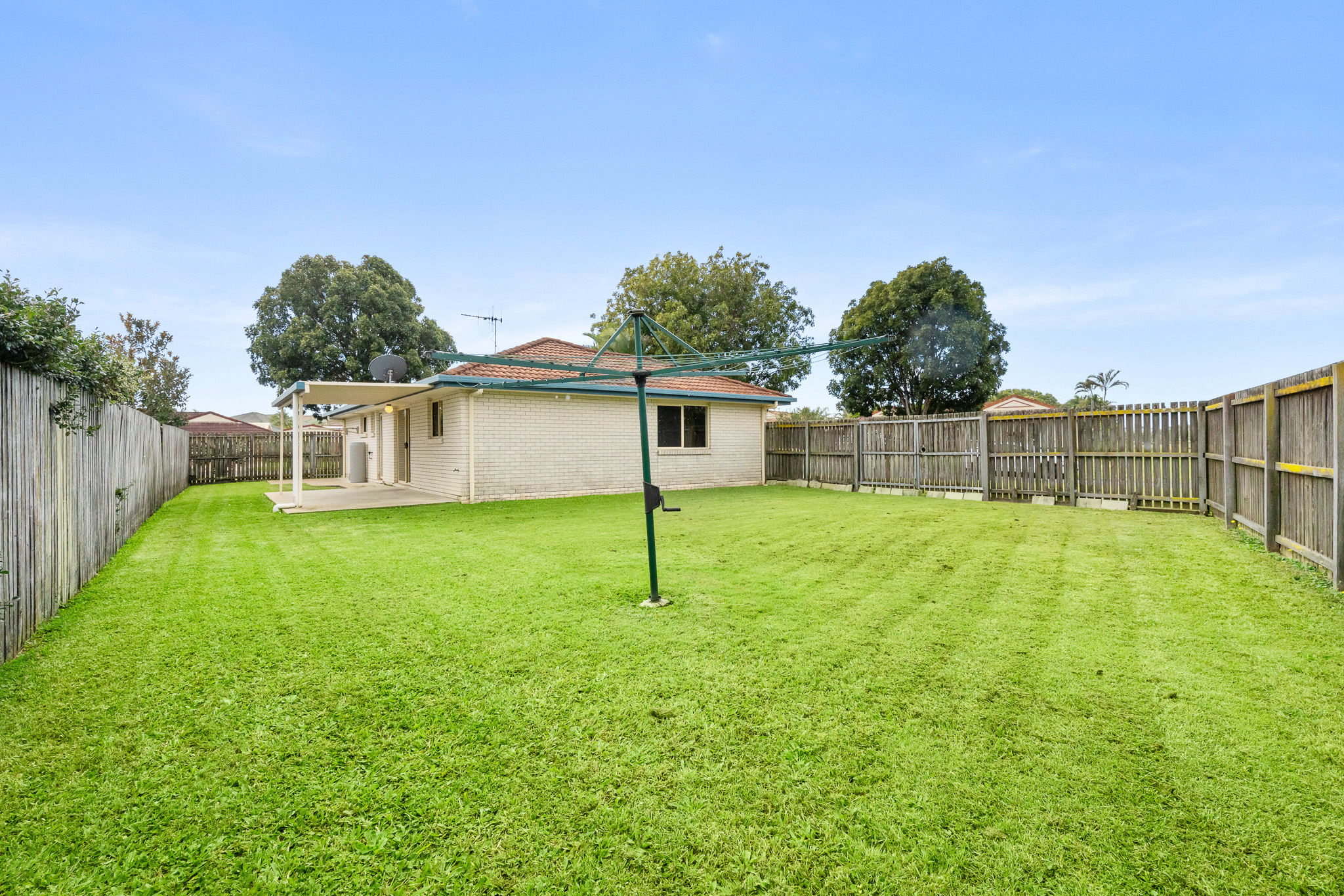 17 Chancellor Drive, URRAWEEN, QLD 4655 AUS