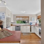 15 Faye Avenue, SCARNESS, QLD 4655 AUS