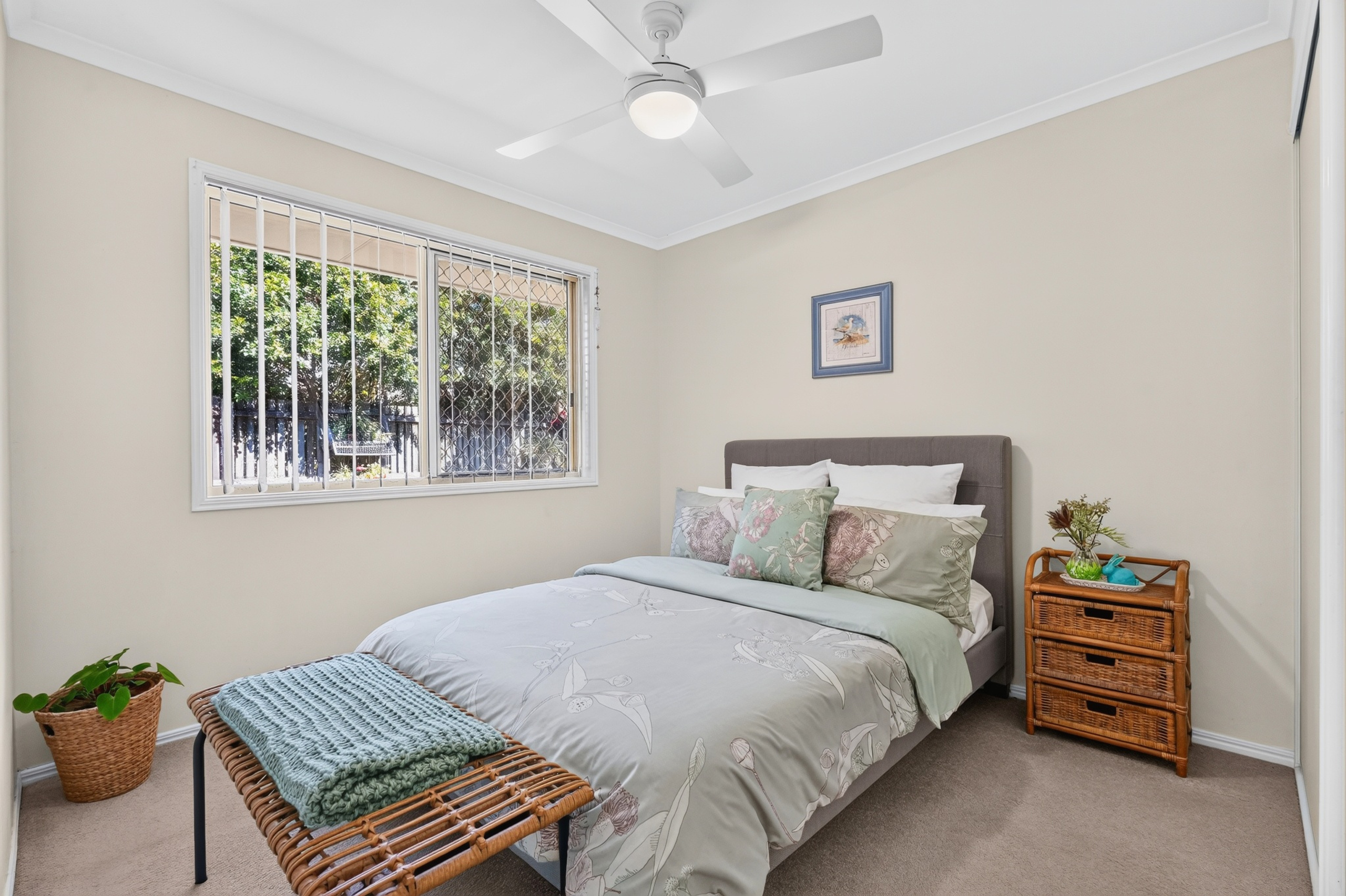 11 Alana Court, TORQUAY, QLD 4655 AUS
