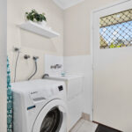 11 Alana Court, TORQUAY, QLD 4655 AUS