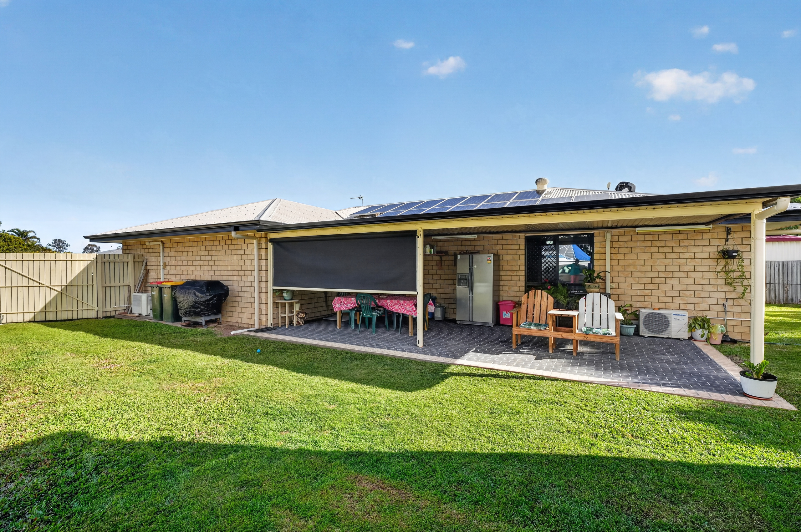 14 Arwon Close, POINT VERNON, QLD 4655 AUS