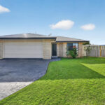 14 Arwon Close, POINT VERNON, QLD 4655 AUS