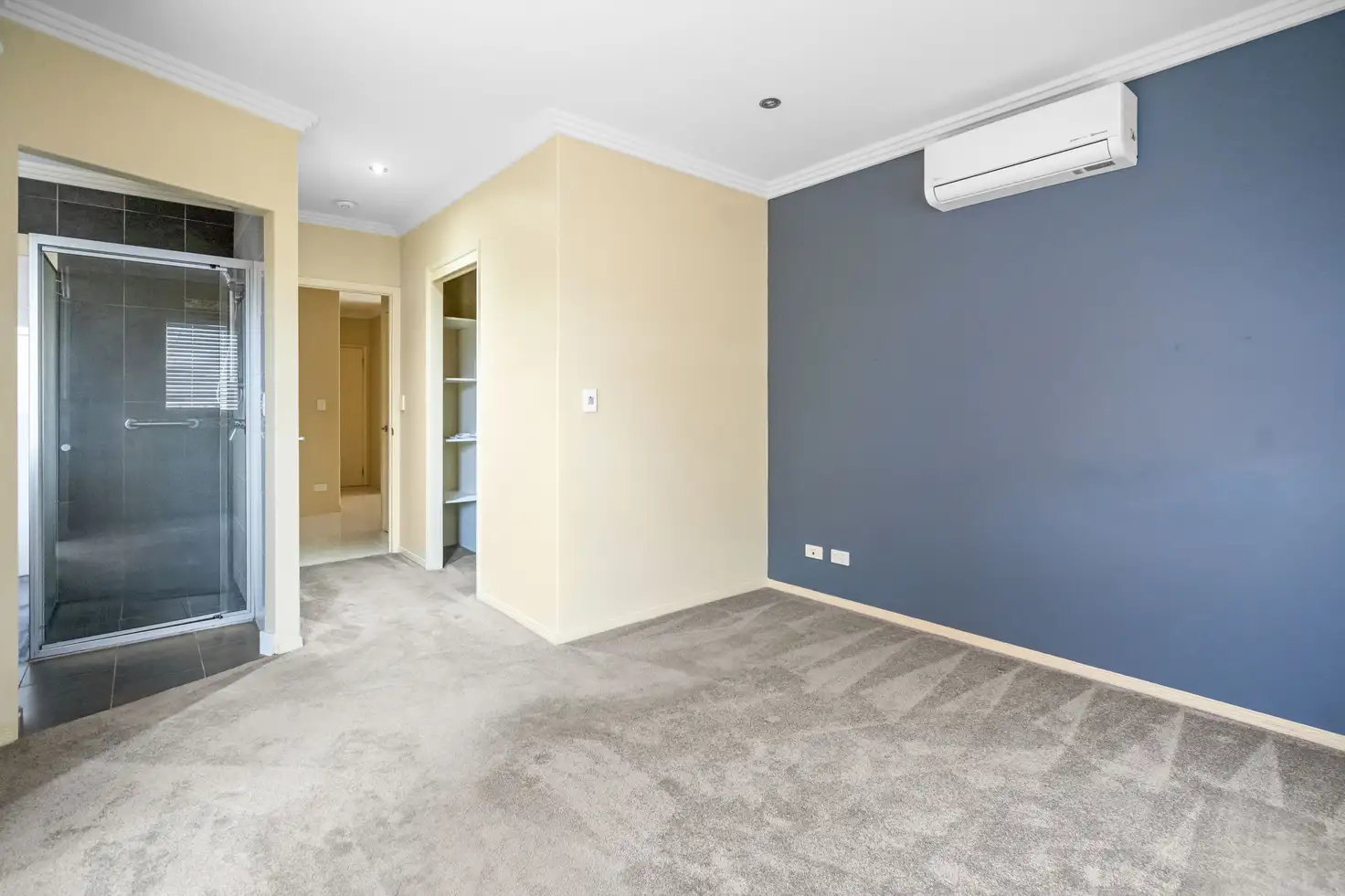 2/40 Victor Drive, KAWUNGAN, QLD 4655 AUS