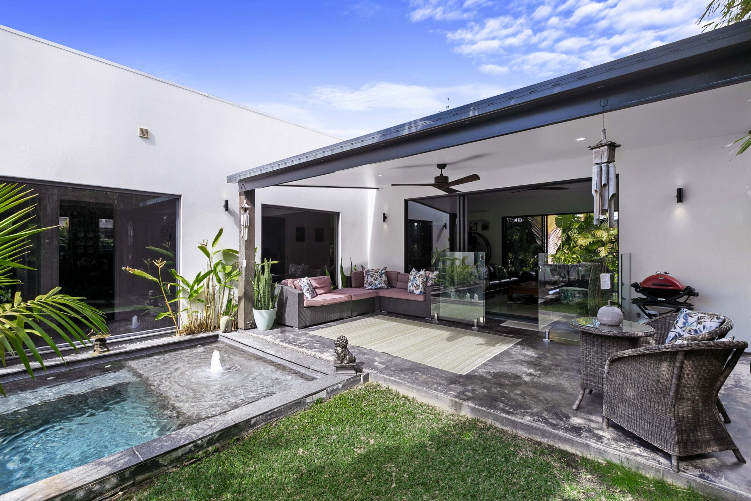 157 Truro Street, URANGAN, QLD 4655 AUS