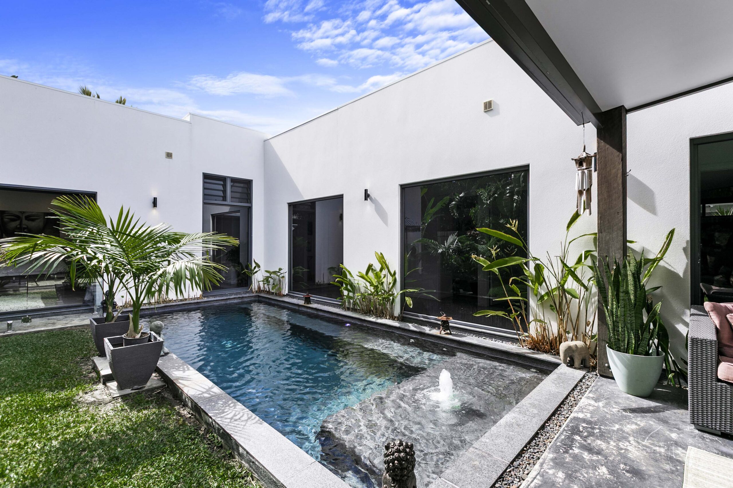 157 Truro Street, URANGAN, QLD 4655 AUS