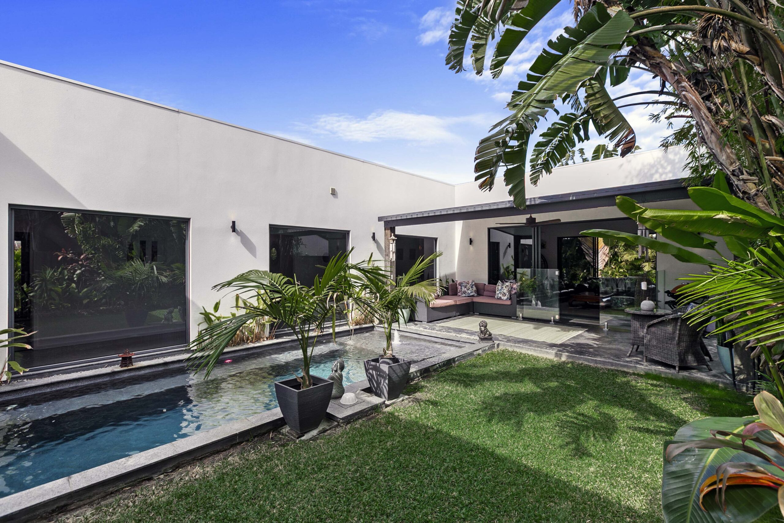 157 Truro Street, URANGAN, QLD 4655 AUS